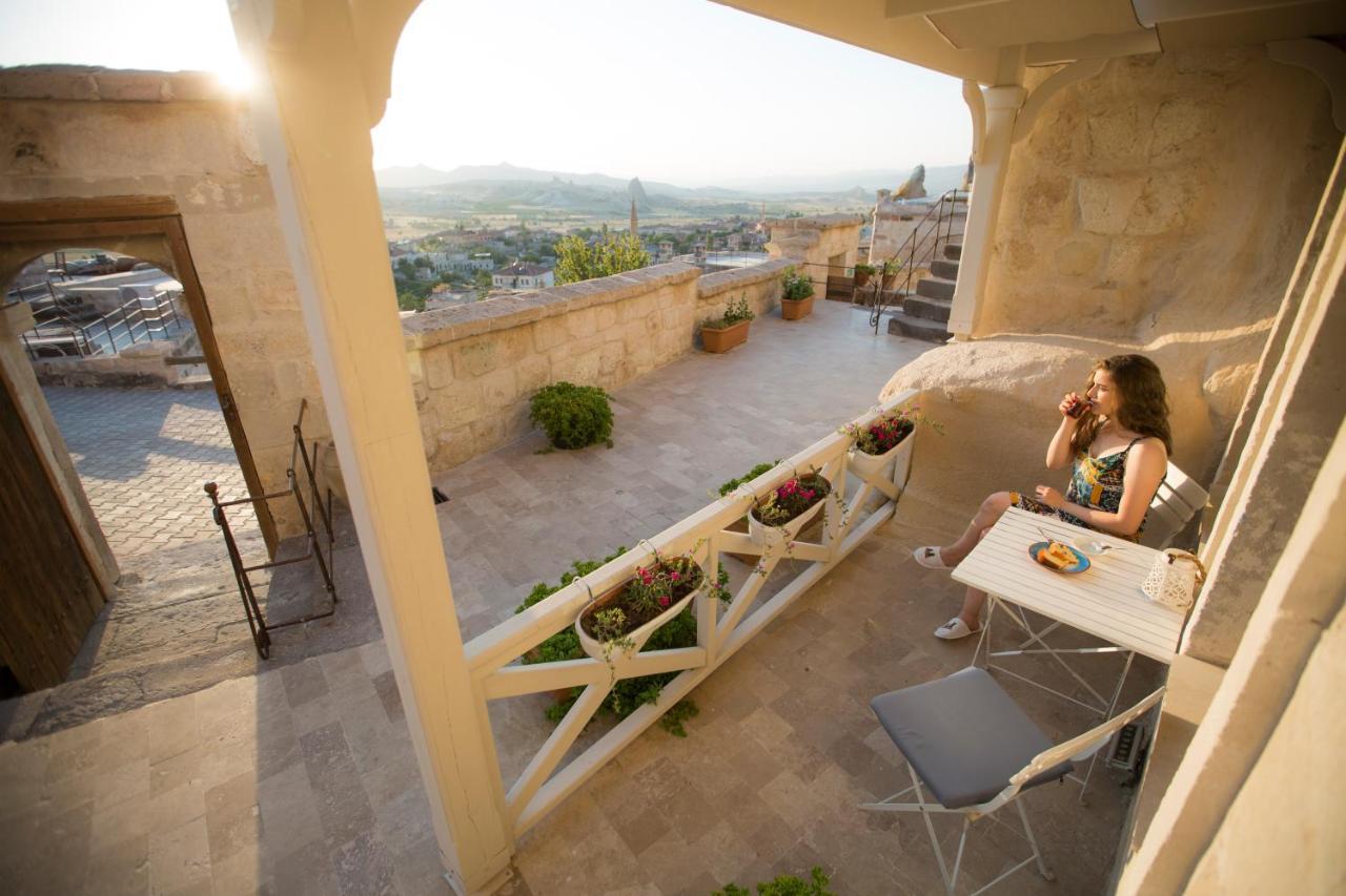Azure Cave Suites - Cappadocia Гьореме Екстериор снимка