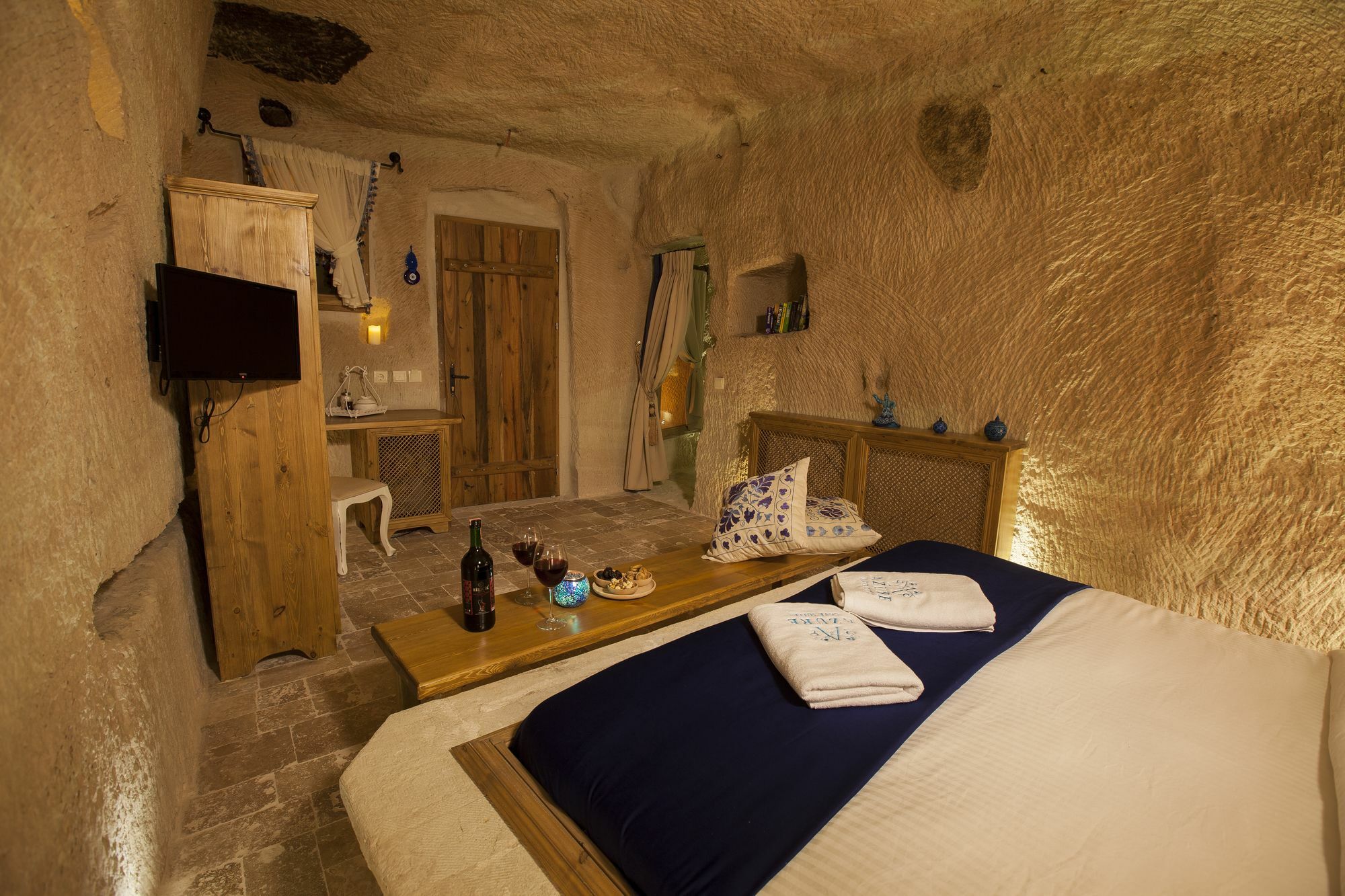 Azure Cave Suites - Cappadocia Гьореме Екстериор снимка